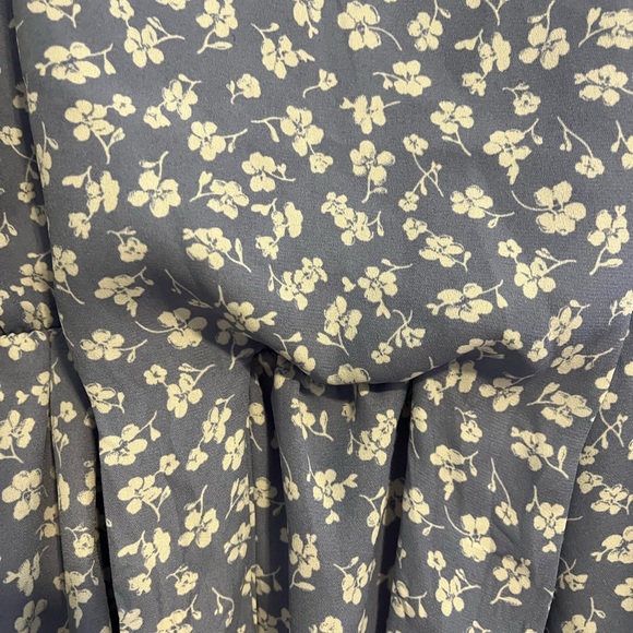 Cute summer dress - Picture 3 of 6